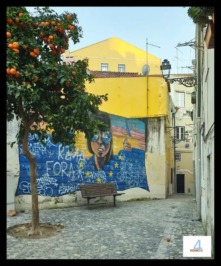 Home4U - Mouraria Typical Neighborhood Lisbon 0*,